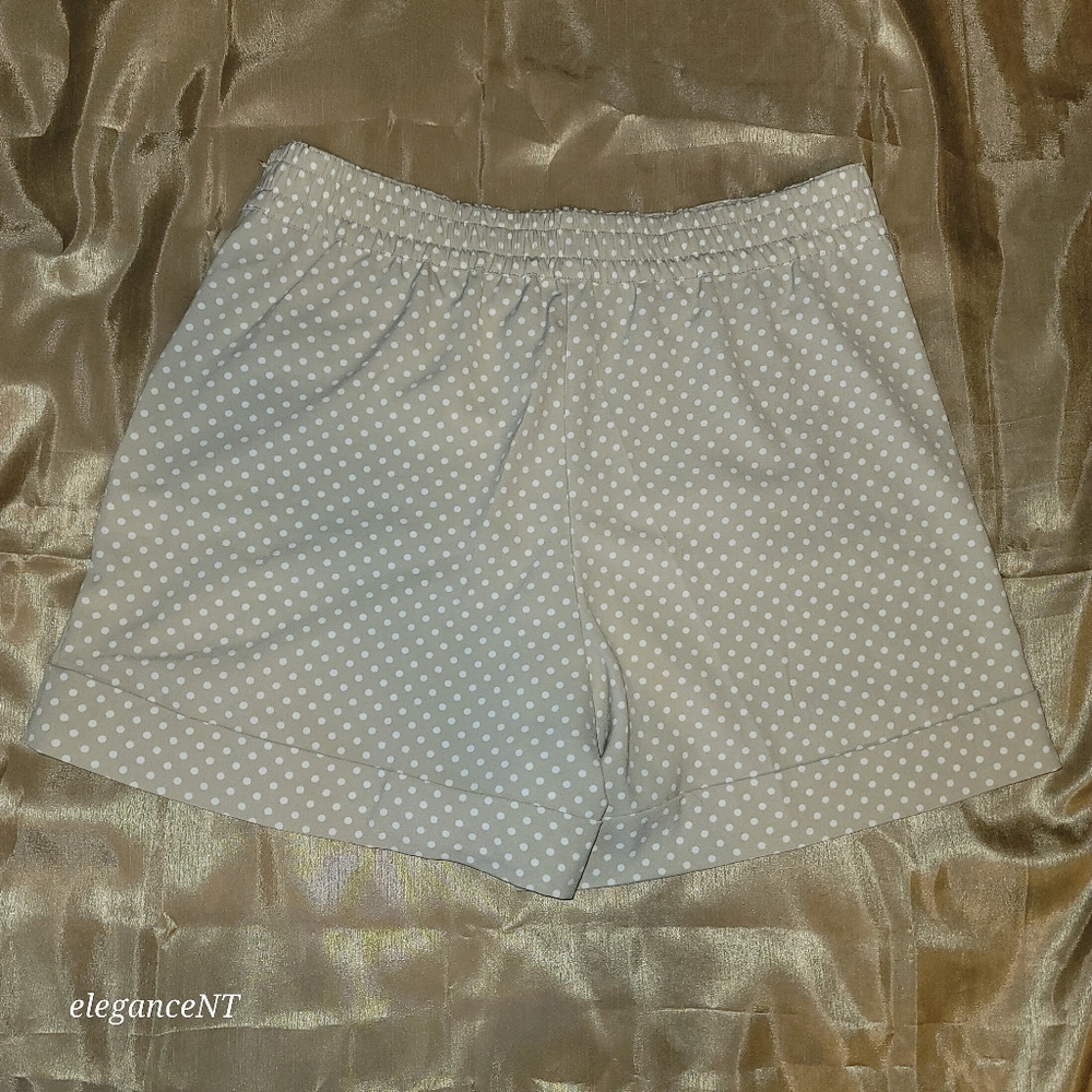 NY & Co Women's Tan and White Polka Dot Short Pant Sz: 12 - Picture 5 of 10